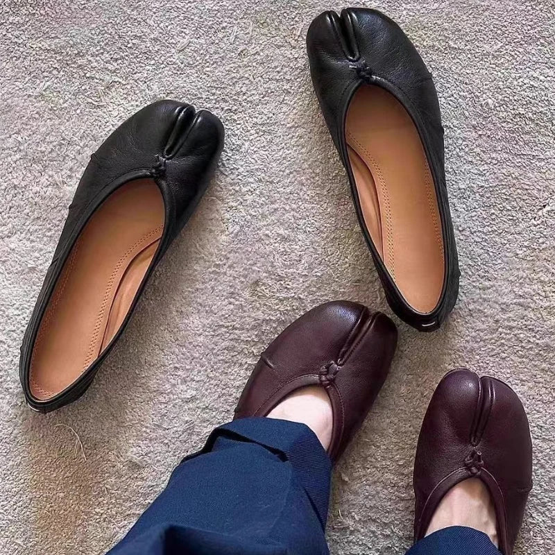 Women Flat Ballet Shoes Tabi Toe-shaped Single Flats Female Pig Hoof Leisure Shoes Soft Mocassins Femmes Casual Shoes Woman