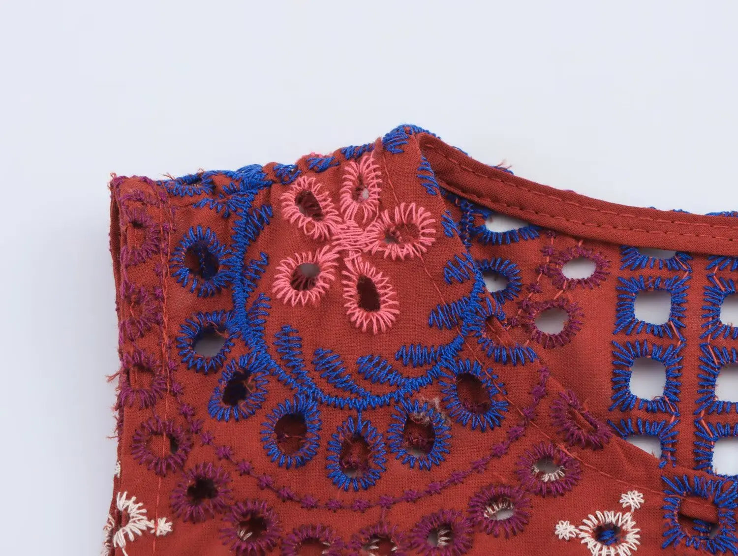 Women Embroidery Hollow Out Suit 2025 Summer Casual Chic O-Neck Fashion Sleeveless Top Long Skirt Fashion Suit