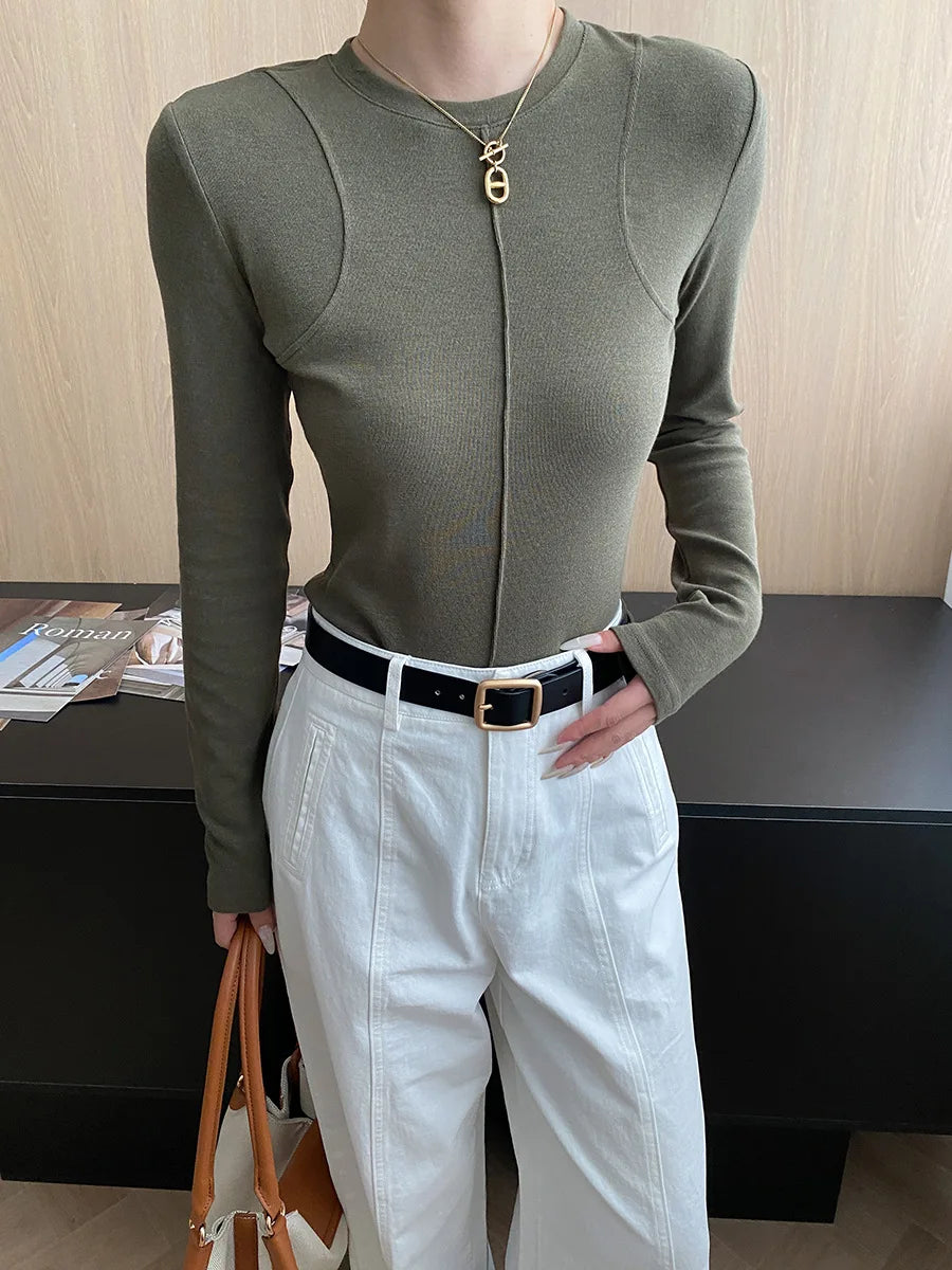 Women's casual stitching slim fit shoulder slimming base long sleeved T-shirt