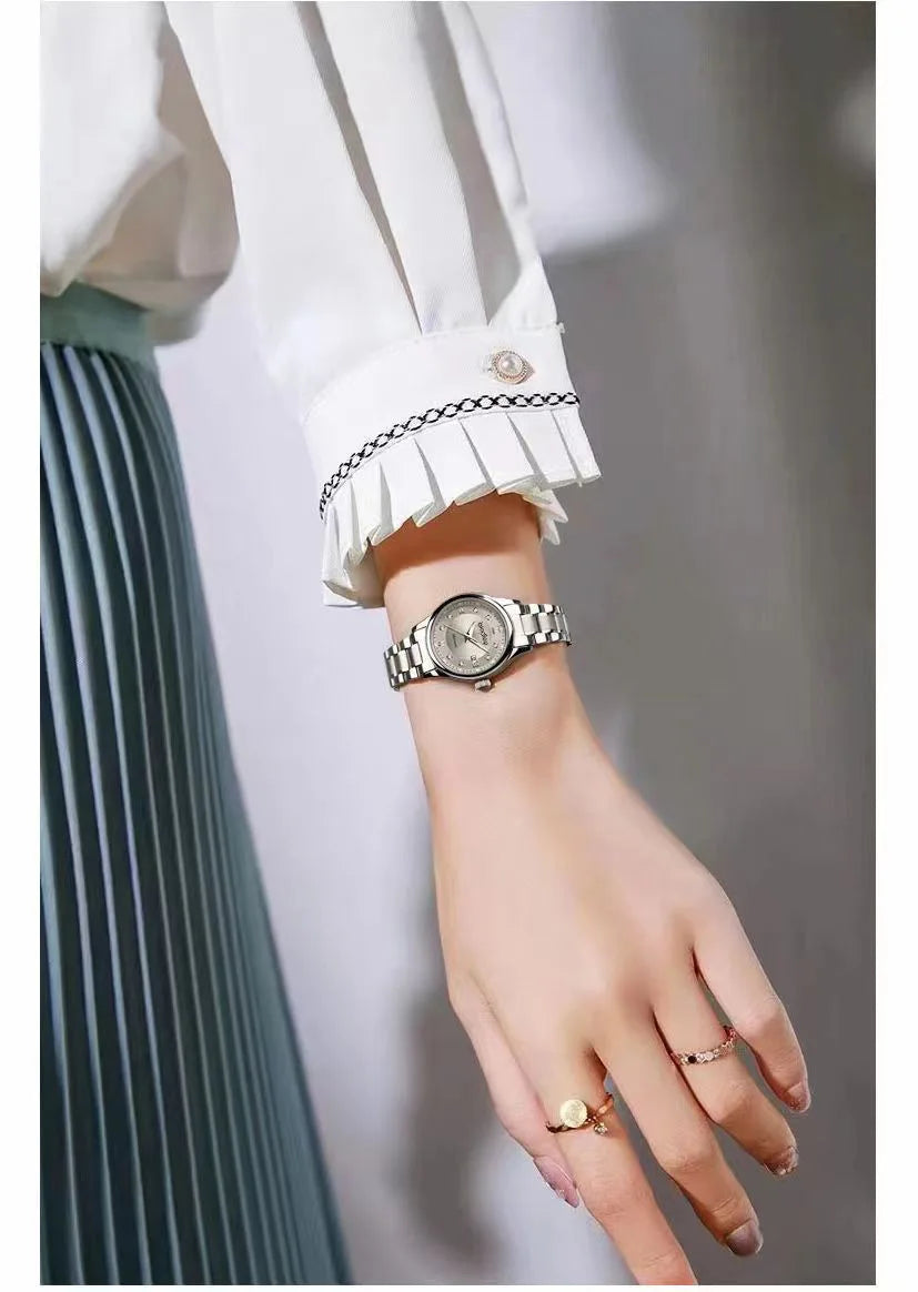 2025 New Women's Watch; Waterproof; Fashionable; High-end; Hot-selling Quartz Watch; for