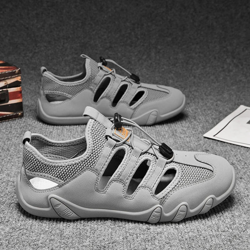 Men's Summer Sandals, Breathable and Comfortable, Cut Out Slip-On Driving Shoes, Walking Shoes, River Tracing Shoes, Wading Shoes, Beach Shoes, Suitable for Outdoor Use