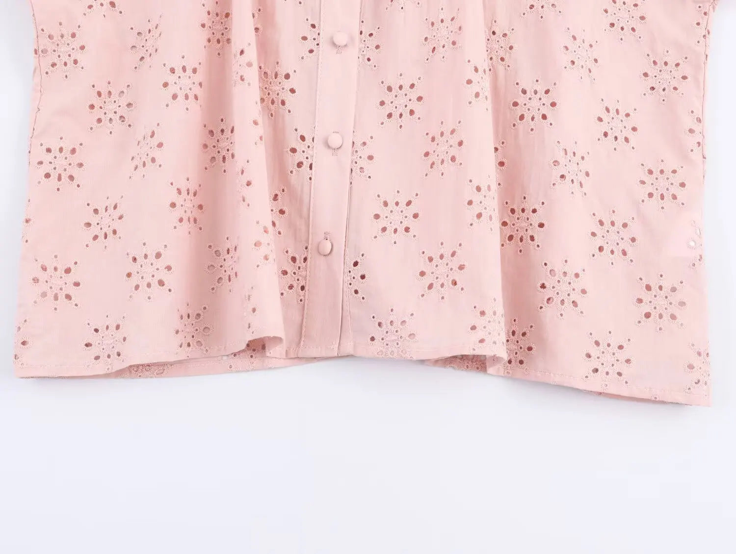 Women's 2025 new fashion casual versatile hollow embroidery shirt retro long sleeved button up women's shirt chic top