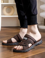 Men's Sandals Anti Slip Beach Shoes 2025 New Summer Versatile Anti Odor Dual Purpose Men's Fashion Waterproof Cool Slippers