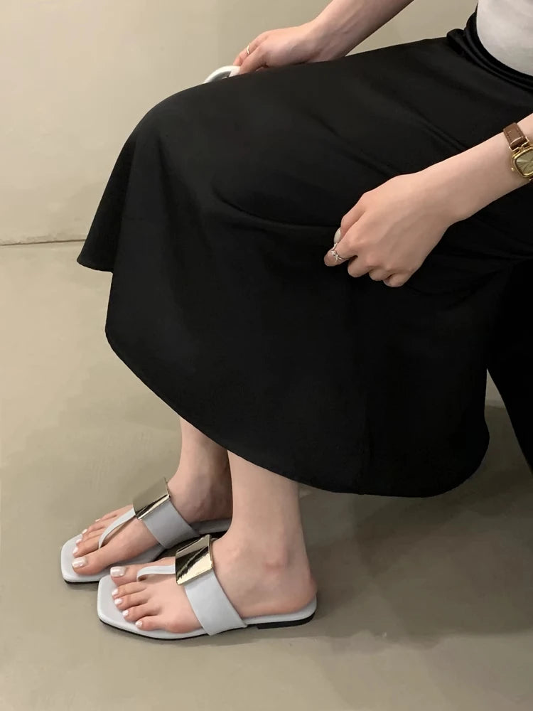 French Versatile Woman Shoe Summer New Round Toe Flat Shoes Fashion Anti Slip Women Flip Flops Simple Soft Soled Women's Sandals