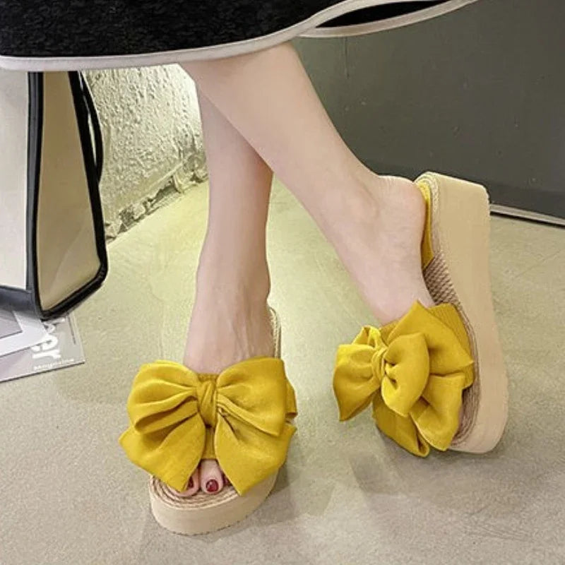 Platform Woman Slippers With Bow Sandals Easy Wears Shoes for Women Vip New Collection Designer Luxury Stylish Slides Wholesale