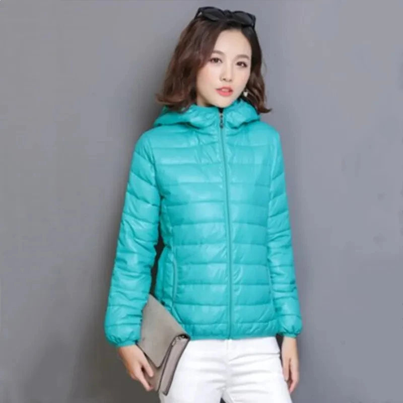 Glossy Winter Down Cotton Jacket 2024 Women Cotton-Padded Coat New Casual Ultra Light Hooded Parkas Short Warm Coat Female
