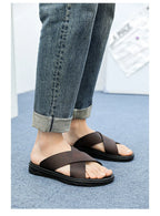 Men's Slippers 2025 Summer Large Size Outdoor Beach Casual Sandals Trend Men Shoes Flat Non-slip Comfortable Shoes Zapatillas