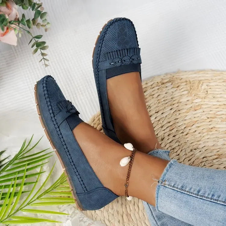 Women Flats Fashion Breathable Women Casual Shoes Slip On Flat Shoes Walking Sneakers Women Shoe Retro Shoes Female Plus Size