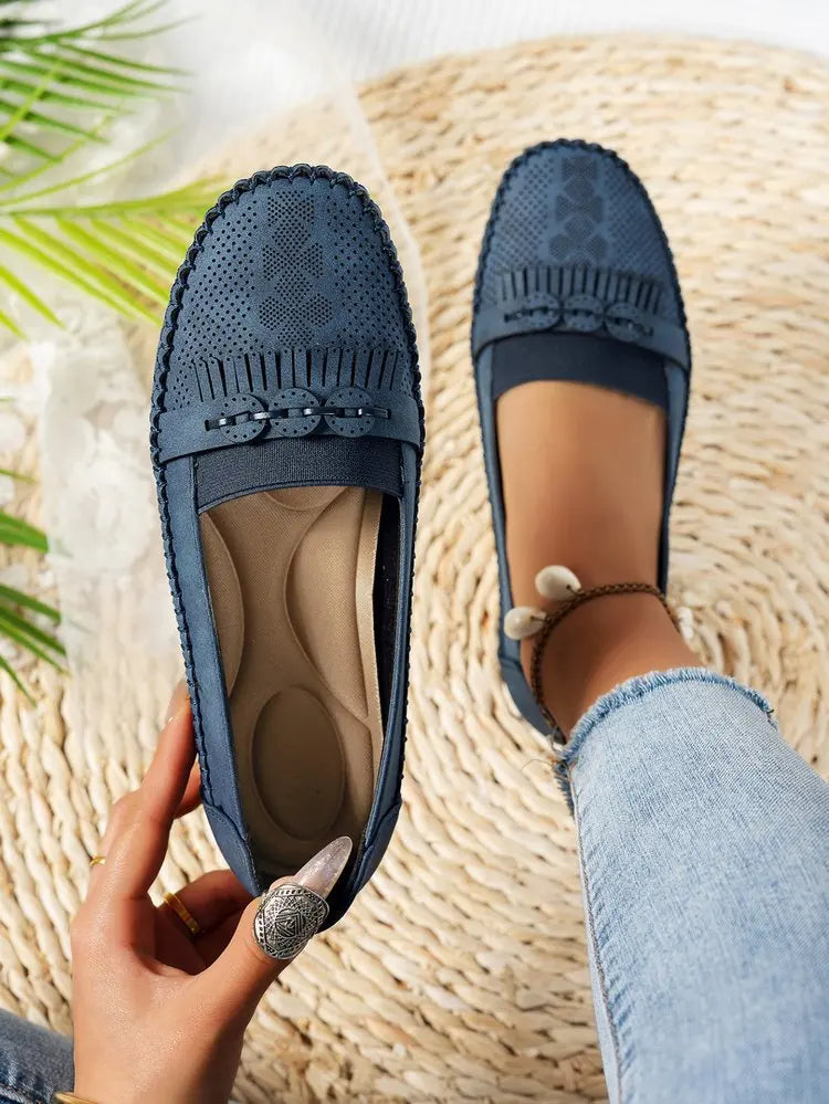 Women Flats Fashion Breathable Women Casual Shoes Slip On Flat Shoes Walking Sneakers Women Shoe Retro Shoes Female Plus Size