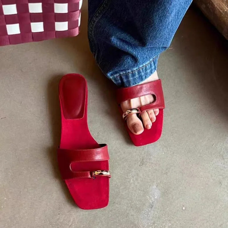 Women Slippers Casual Anti-slip Designer Slippers Comfortable Outdoor Sandals Fashion Elegant Flat Shoes Summer New Slides Women