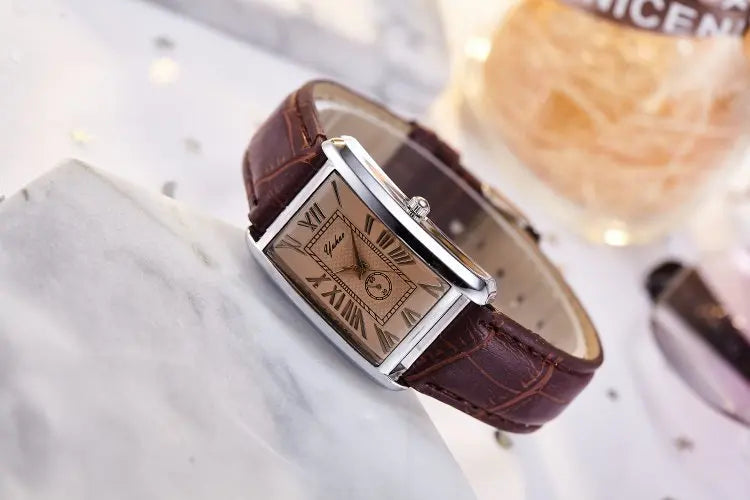 Fashion Couple Watch Luxury Rectangle Dial Women Quartz Watch Men Leather Band Casual Women Leather Wristwatch Relogio Masculino