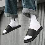 Slippers for Men and Women 2025 New Summer Home Non-Slip Large Size Flip Flops for Men to Wear Simple Casual Beach Sandals